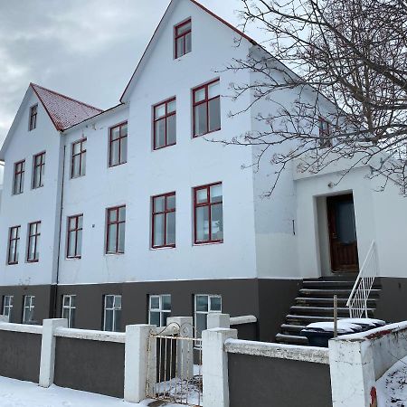 Day Dream Central Akureyri Two Bedroom Apartment Экстерьер фото