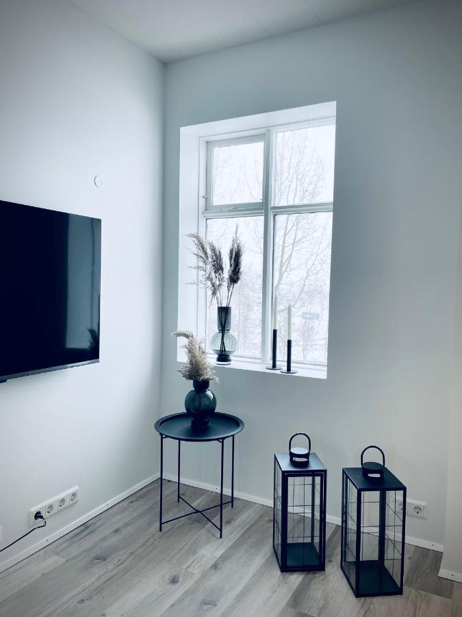 Day Dream Central Akureyri Two Bedroom Apartment Экстерьер фото